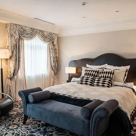 Edem Hotel Lviv