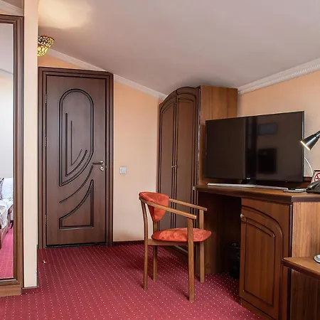 Edem Hotel 3*