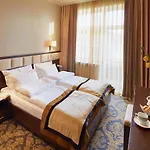 Готель Edem 3*