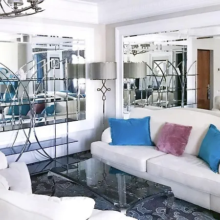 ホテル Edem リヴィウ