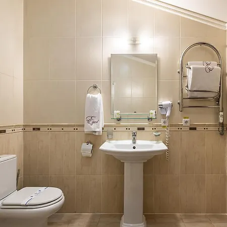 Готель Edem 3*